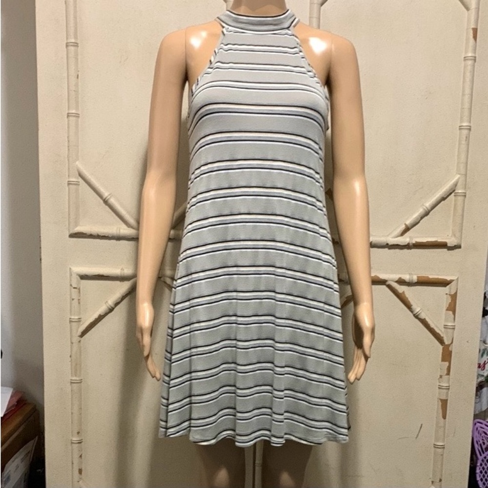 Charlotte Russe Striped Dress - Picture 3 of 8